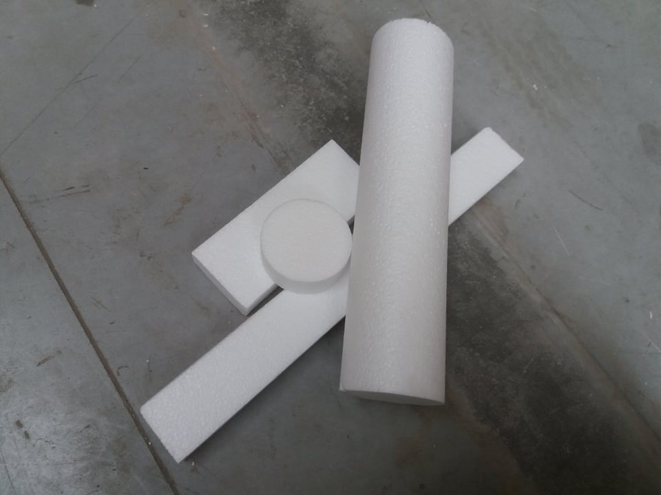 image of polystyrene egg, polystyrene tube, polystyrene packaging, polystyrene sphere, polystyrene ring, polystyrene circle, polystyrene circle, EPS ring, tempex ring, polystyrene cutting, polystyrene mold, pie dummy, polystyrene pie dummy , Styrofoam pie discs, Styrofoam sculpting, Styrofoam blocks, setprop, filmprop, film attribute, prop, styrofoam prop, stage prop, television prop, television prop, blowup, styrofoam blow up, blow up in styrofoam, eyecacther, stage props, decoration, props, decoration, props up for photo shoot